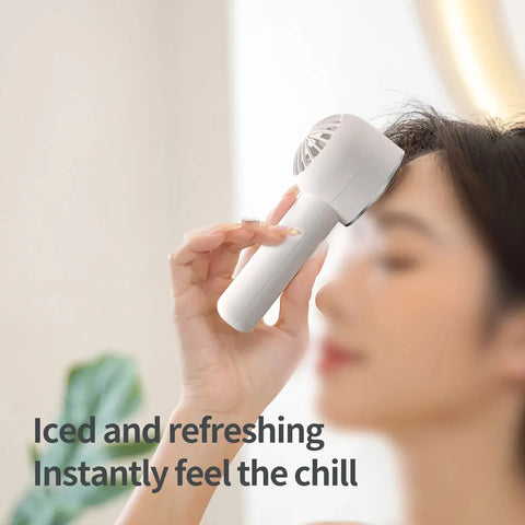 Handheld Small Fan Semiconductor Refrigeration Mini Fan 2000mAh USB Charging High Speed Violent Turbo Fan Summer Gift