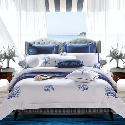 Four-Piece Nordic Style Bedding Set – Simple Solid Color Quilt Cover & Sheets